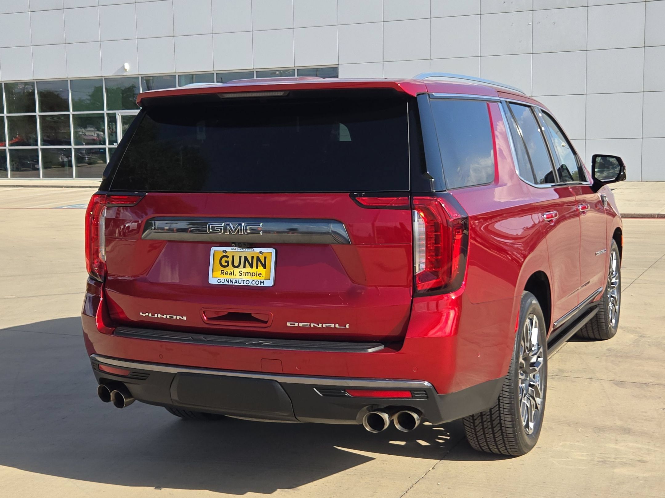 Certified 2023 GMC Yukon Denali Ultimate AWD/4WD image 3