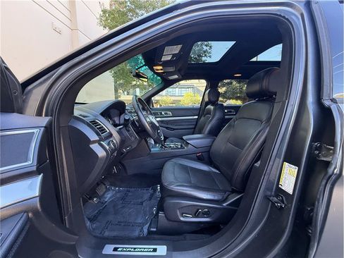 Used 2016 Ford Explorer Sport w/ Equipment Group 401A AWD/4WD image 7