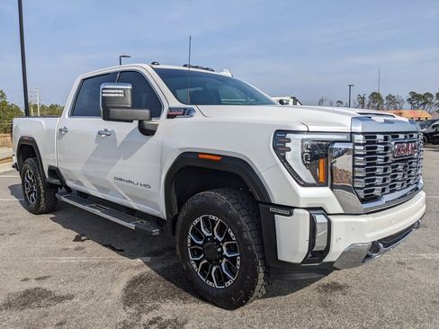 Used 2024 GMC Sierra 2500 Denali w/ Denali Reserve Package image 23