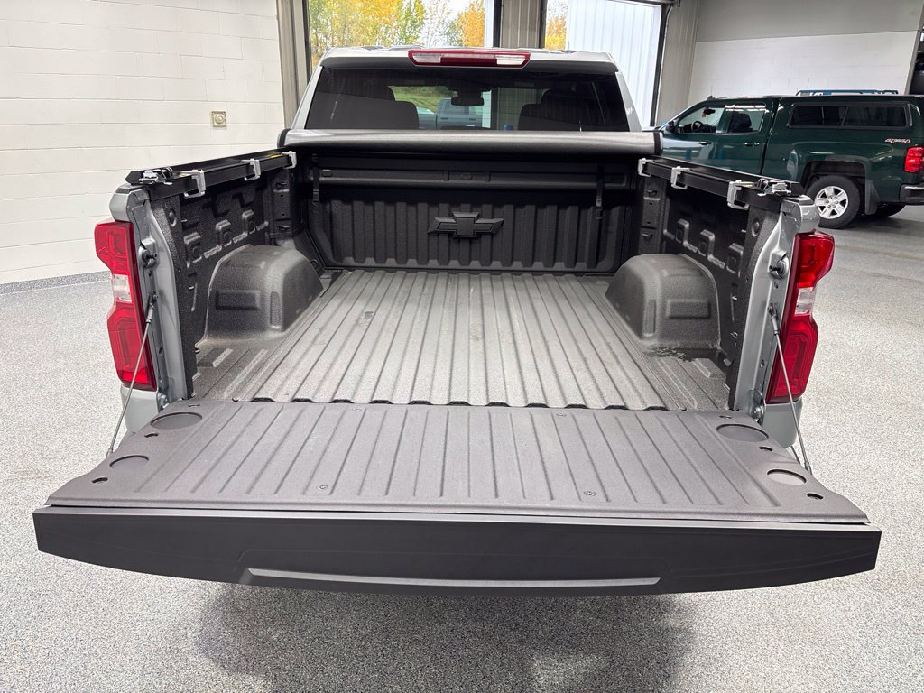 New 2026 Chevrolet Silverado 1500 RST AWD/4WD image 37