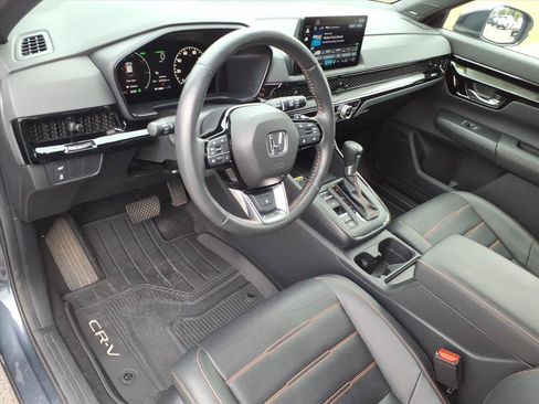 Used 2024 Honda CR-V Sport Touring image 6
