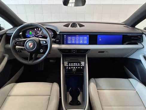 New 2025 Porsche Macan 4 Electric image 60