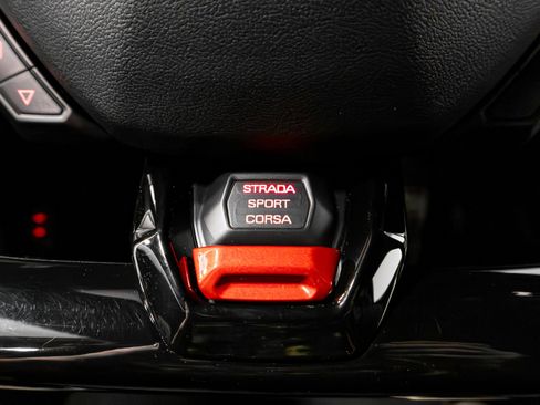 Used 2017 Lamborghini Huracan LP 580-2 image 43