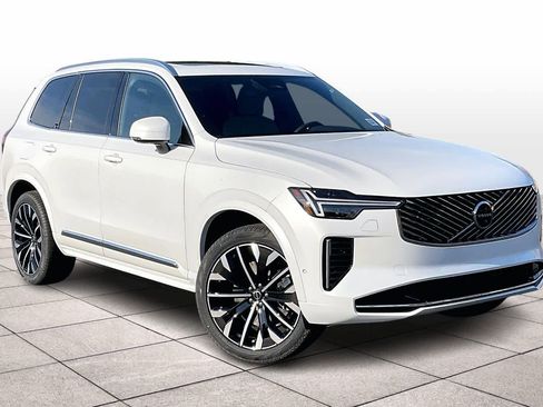 New 2026 Volvo XC90 T8 Plus w/ Protection Package Premier image 2