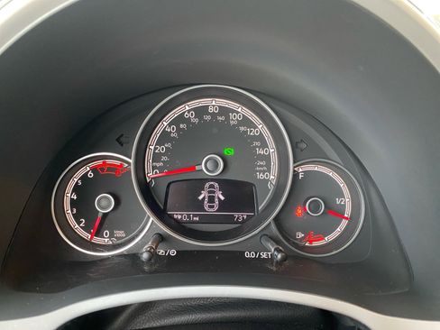 Used 2019 Volkswagen Beetle 2.0T S image 2