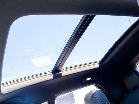 Used 2022 Chevrolet TrailBlazer ACTIV w/ Sun and Liftgate Package image 20