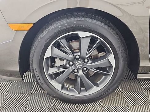 Used 2023 Honda Odyssey Elite image 16