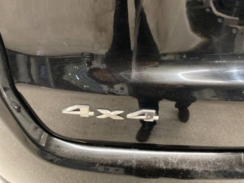 Used 2023 Jeep Compass Sport image 7