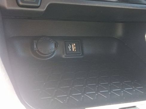 Certified 2025 Toyota RAV4 LE AWD/4WD image 23