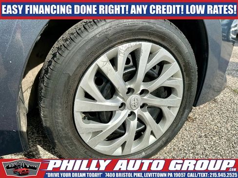 Used 2019 Toyota Corolla LE FWD image 38