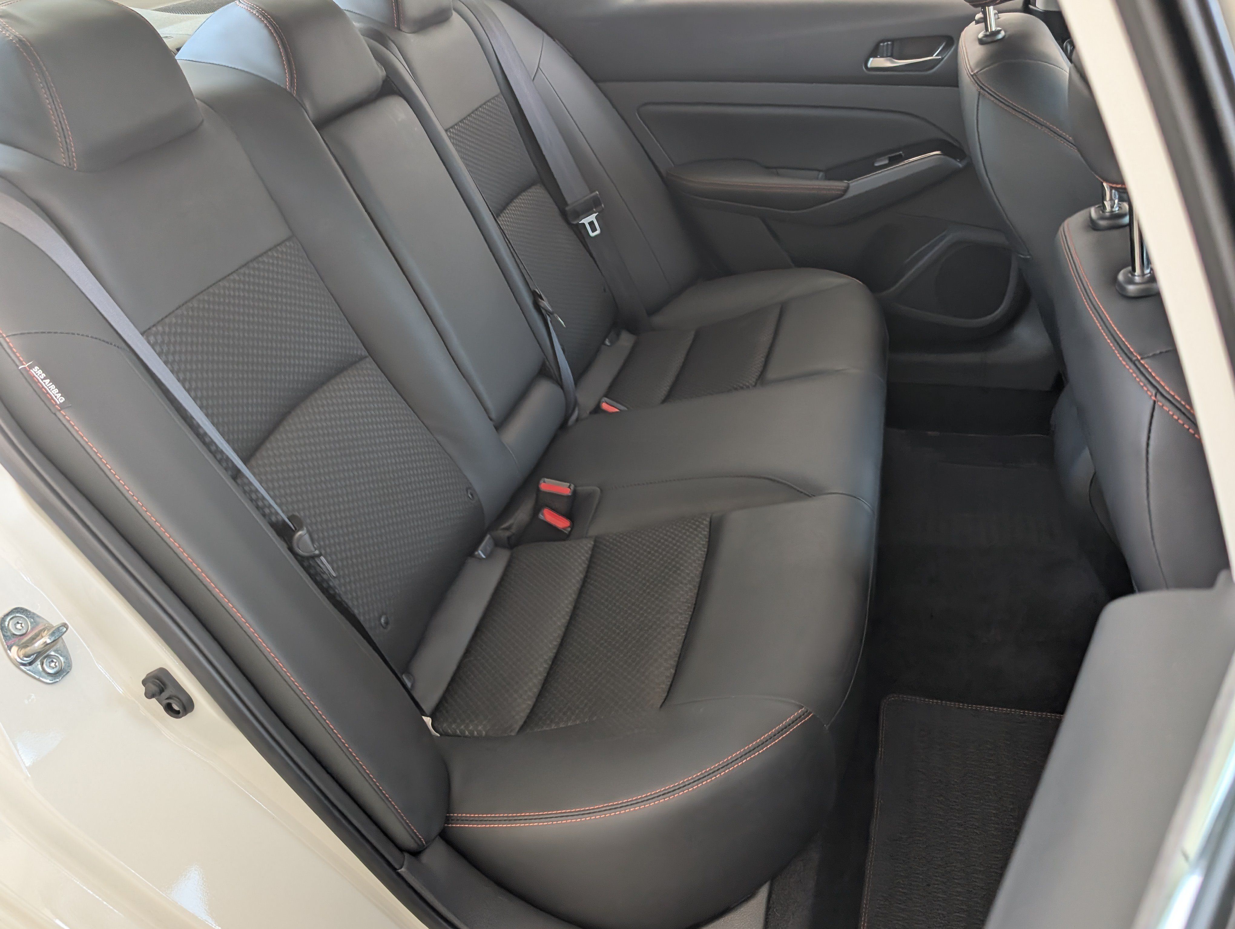 Used 2025 Nissan Altima 2.5 SR FWD image 19