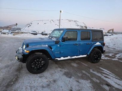 Used 2023 Jeep Wrangler Unlimited Sahara w/ Cold Weather Group