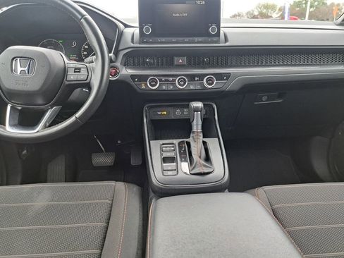 Used 2025 Honda CR-V Sport image 22
