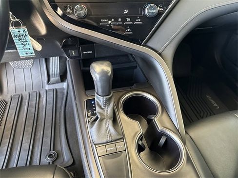 Used 2023 Toyota Camry SE image 25