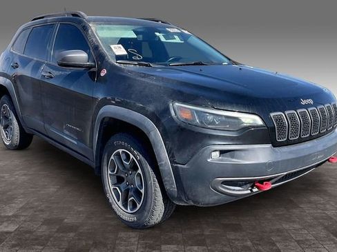 Used 2020 Jeep Cherokee Trailhawk w/ Cold Weather Group image 10