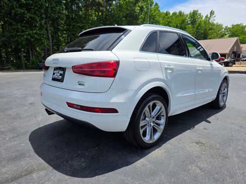 Used 2018 Audi Q3 2.0T Premium Plus w/ Premium Plus Package AWD/4WD image 5
