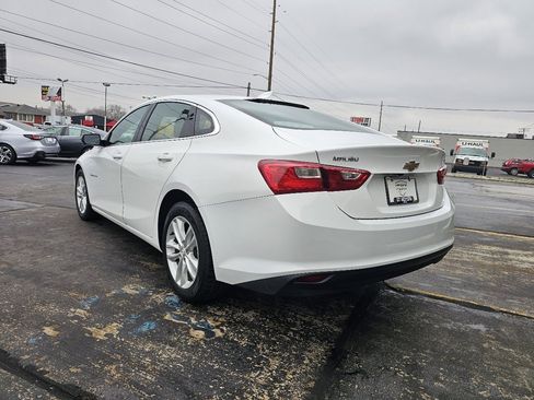 Used 2018 Chevrolet Malibu LT image 7