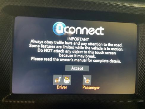 Used 2022 Jeep Wrangler Unlimited Sport image 9