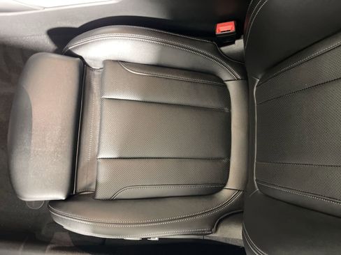 Used 2025 BMW 330i xDrive Sedan w/ Convenience Package image 22