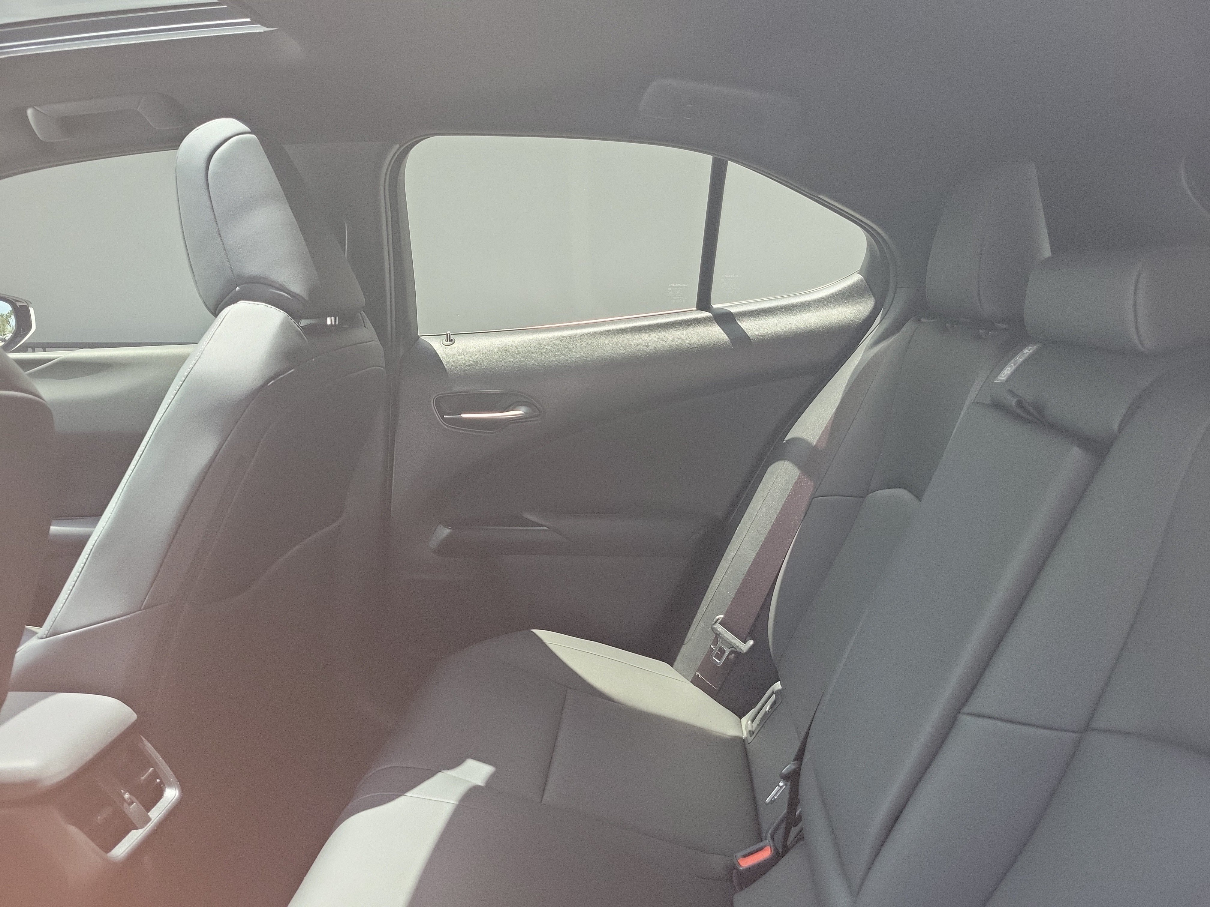 Used 2023 Lexus UX 250h FWD w/ Accessory Package (Z1) image 13