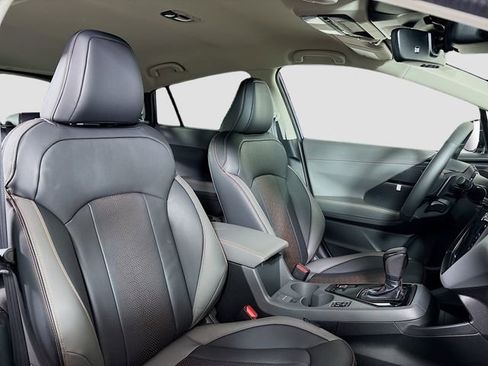 New 2026 Subaru Crosstrek 2.5i Limited w/ Crosstrek Mirror Package image 26
