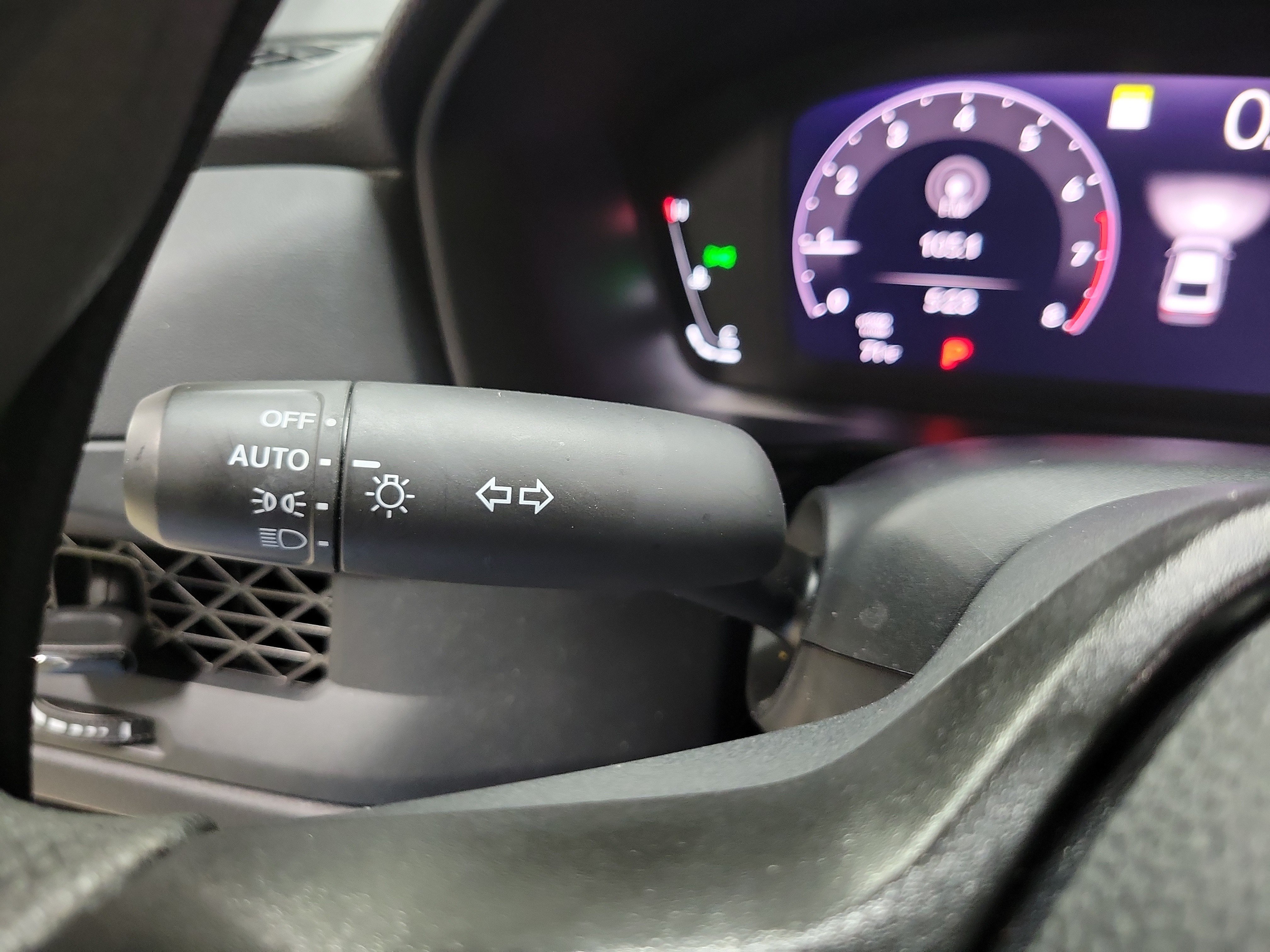Certified 2025 Honda Accord LX image 25