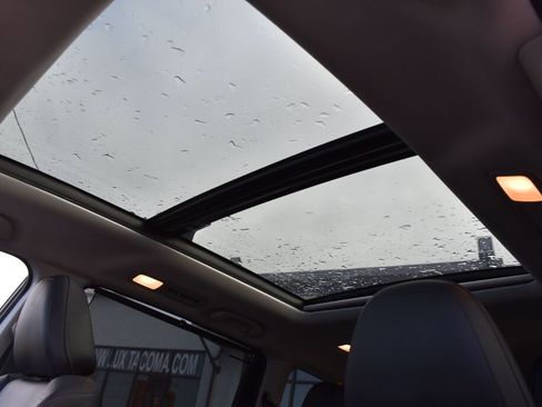 Used 2020 Subaru Ascent Limited w/ Technology Package image 27