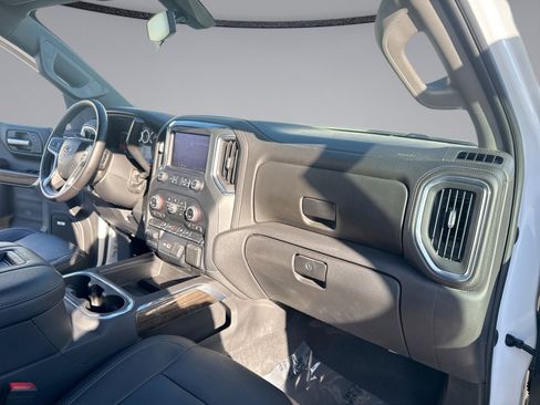 Used 2022 Chevrolet Silverado 1500 LT Trail Boss w/ Convenience Package II AWD/4WD image 33
