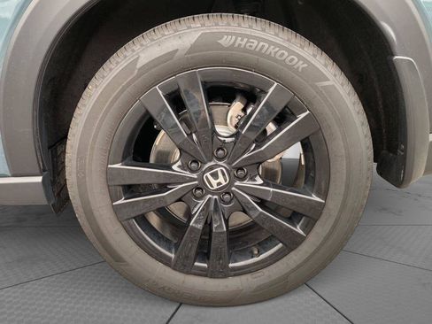 Certified 2026 Honda HR-V Sport image 9