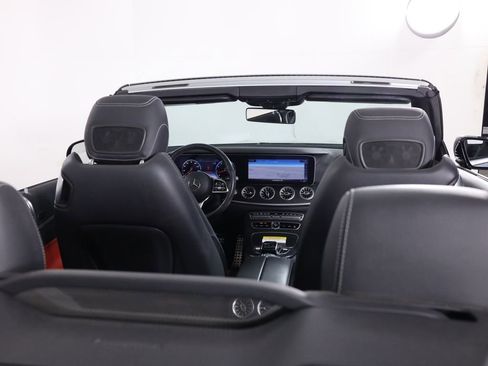 Used 2020 Mercedes-Benz E 450 4MATIC Cabriolet image 71