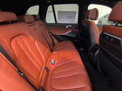 New 2026 BMW X5 M60i w/ Climate Comfort Package image 22