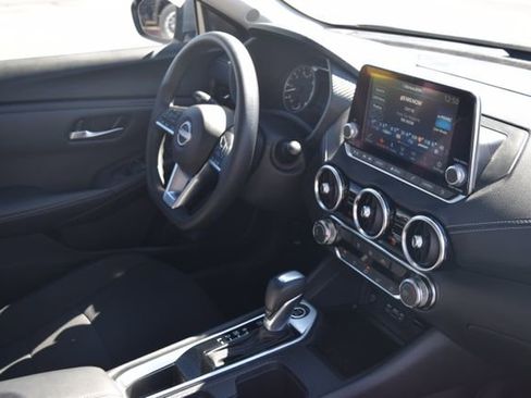 New 2025 Nissan Sentra SV image 18