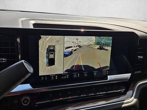 Used 2025 Chevrolet Silverado 2500 LT w/ Trail Boss Package image 13