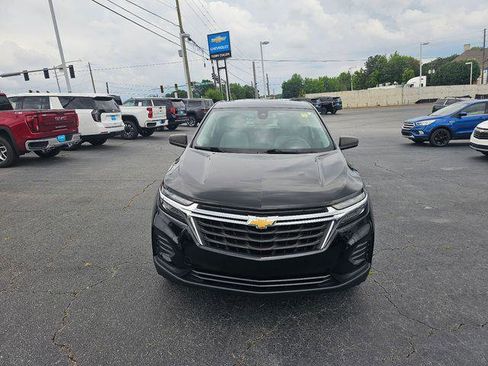 Used 2022 Chevrolet Equinox LS FWD image 3
