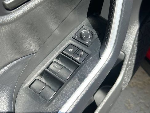 Certified 2025 Toyota RAV4 LE AWD/4WD image 12