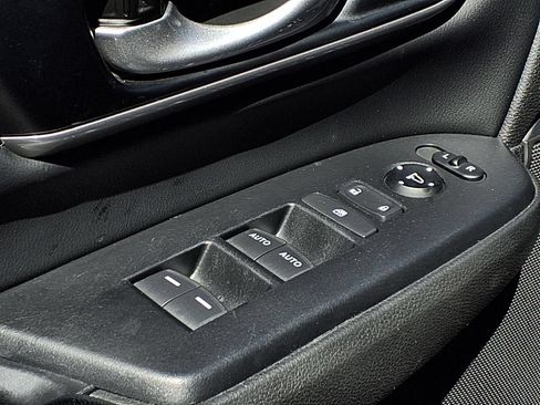 Used 2022 Honda CR-V EX-L image 21
