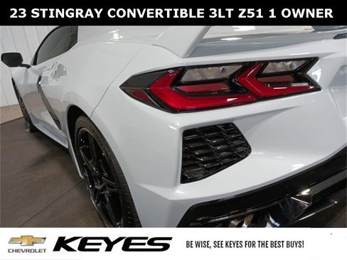 Used 2023 Chevrolet Corvette Stingray Premium Conv w/ Z51 Performance Package image 15