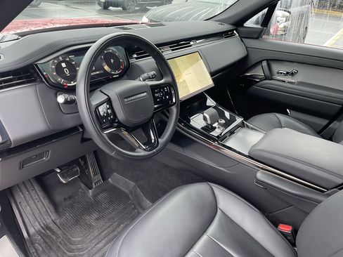 Used 2024 Land Rover Range Rover Sport Dynamic SE image 13
