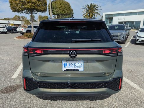 New 2026 Volkswagen Tiguan SEL R-Line image 7