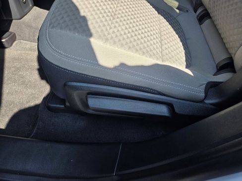 Used 2020 Ford Escape SE Sport image 28