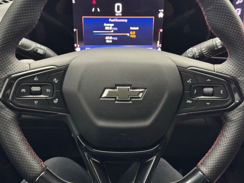 Used 2024 Chevrolet Trax RS w/ Driver Confidence Package image 18