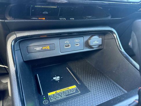 Certified 2023 Honda CR-V Sport Touring image 29