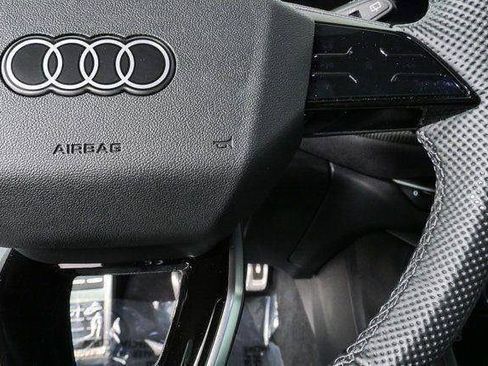 Used 2025 Audi SQ5 Premium Plus w/ Premium Plus Package AWD/4WD image 12