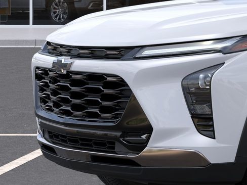 New 2026 Chevrolet Trax ACTIV w/ Driver Confidence Package FWD image 14