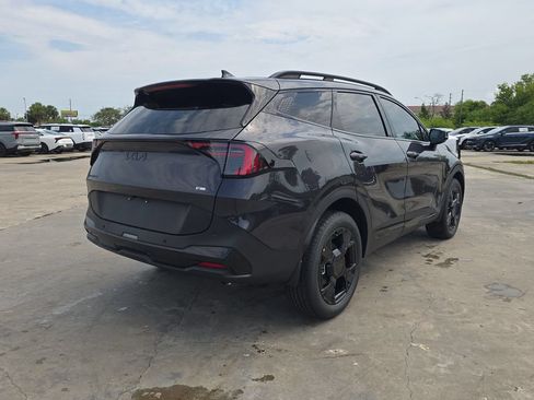 New 2026 Kia Sportage X-Line w/ X-Line Premium Package AWD/4WD image 8