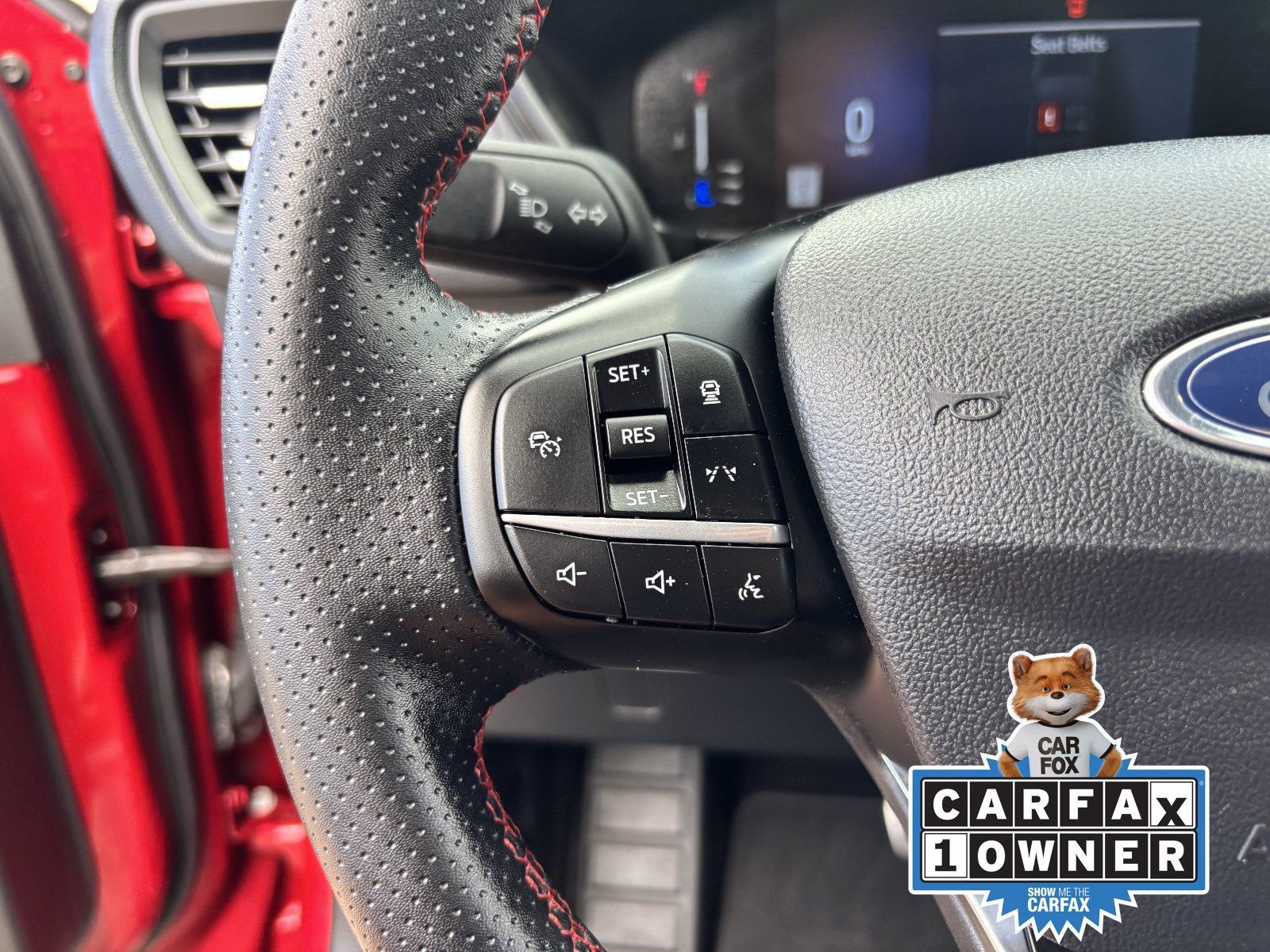 Used 2024 Ford Escape ST-Line w/ Tech Pack #1 FWD image 28