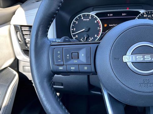 Used 2023 Nissan Rogue SL w/ SL Premium Package FWD image 20