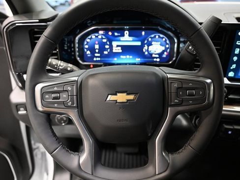 New 2026 Chevrolet Silverado 1500 LT image 20