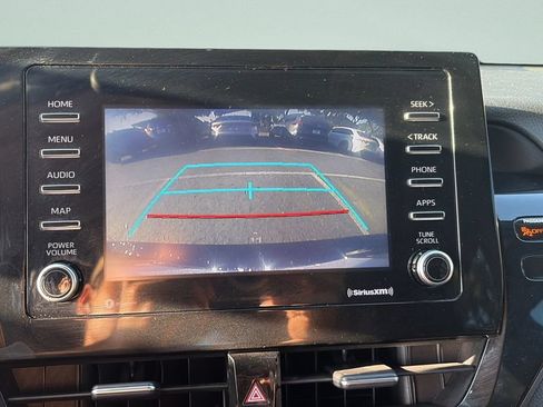 Used 2021 Toyota Camry SE FWD image 17