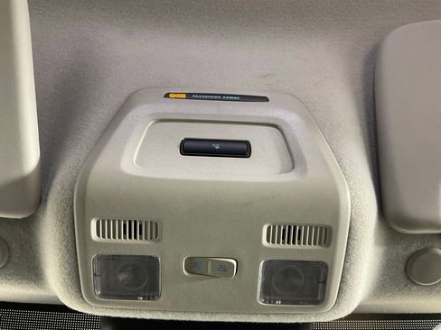 Used 2024 Ford Transit 250 Base 148''WB HIGH ROOF***GOLD w/ Load Area Protection Package image 20